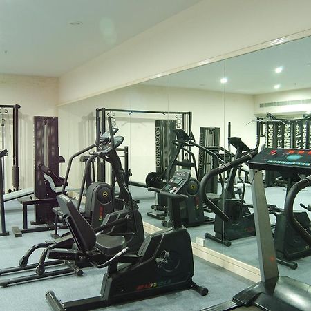 Kk Royal Hotel & Convention Centre Jaipur Konforlar fotoğraf