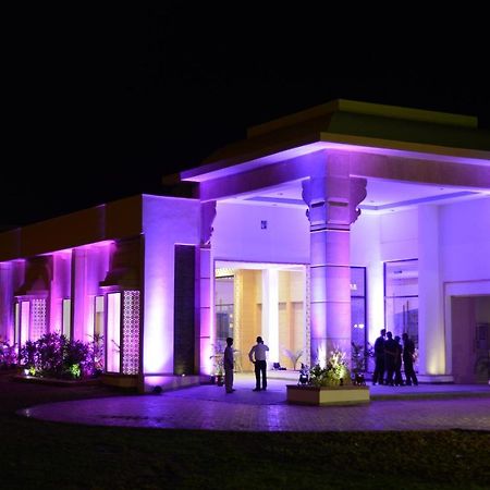 Kk Royal Hotel & Convention Centre Jaipur Dış mekan fotoğraf