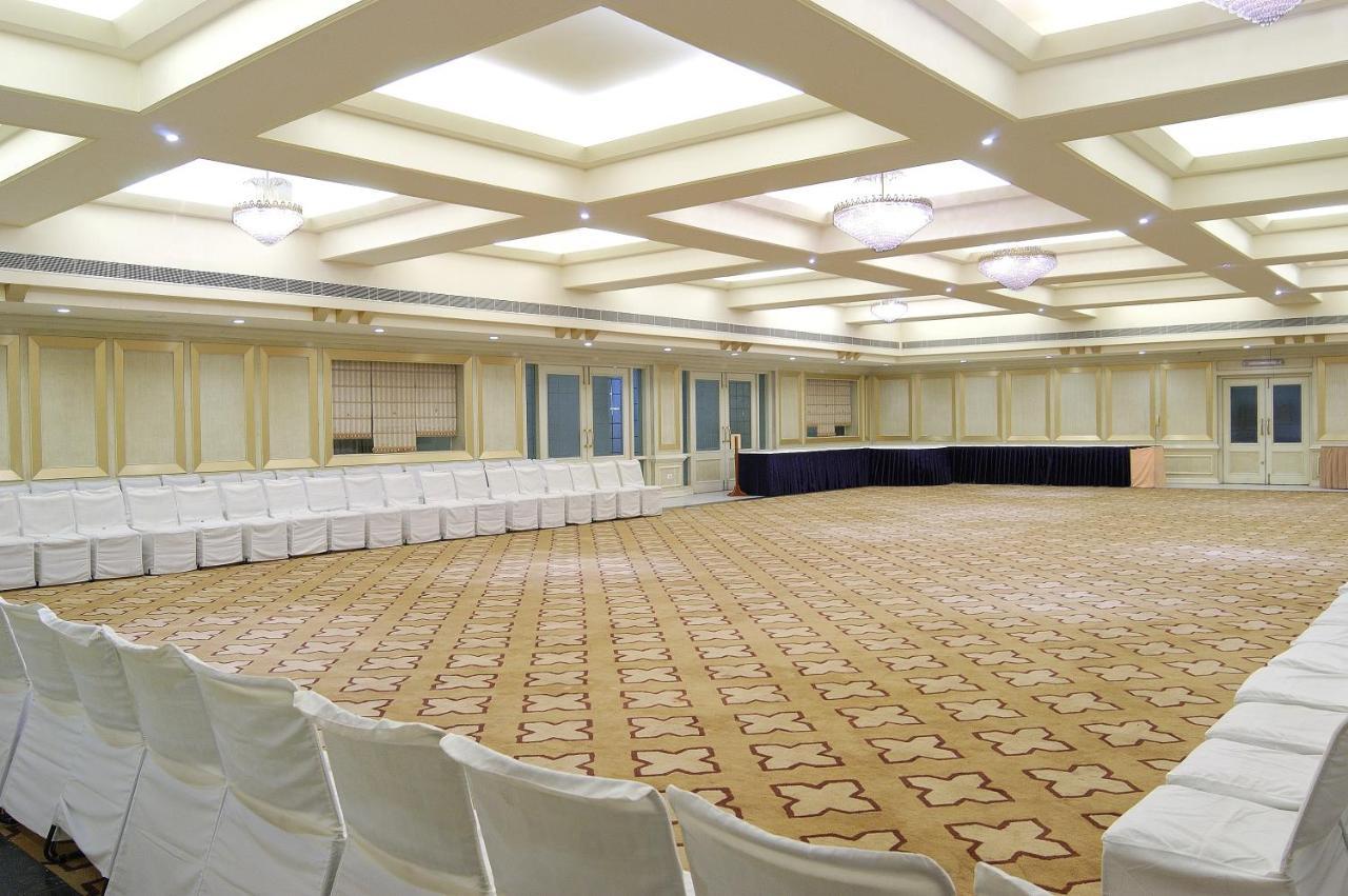 Kk Royal Hotel & Convention Centre Jaipur Dış mekan fotoğraf