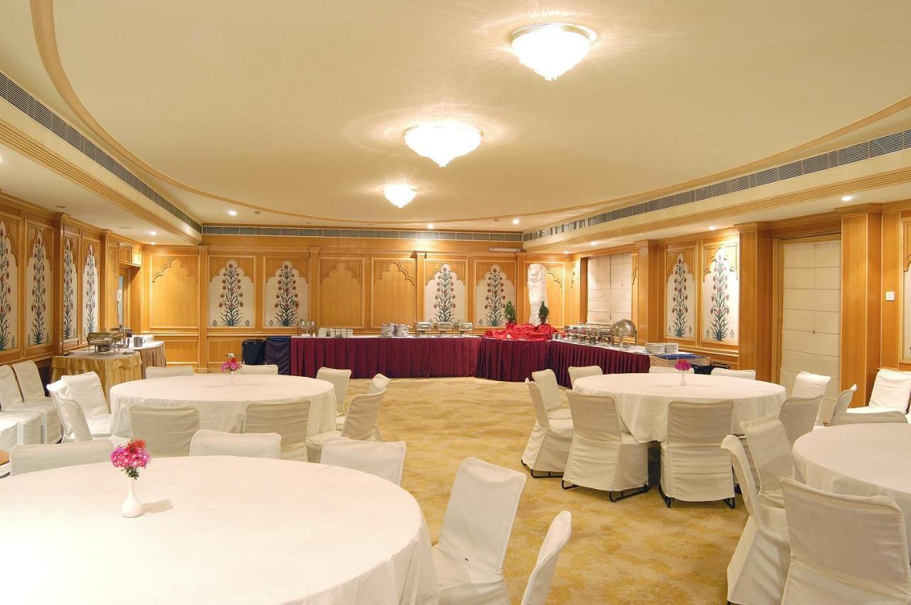 Kk Royal Hotel & Convention Centre Jaipur Dış mekan fotoğraf