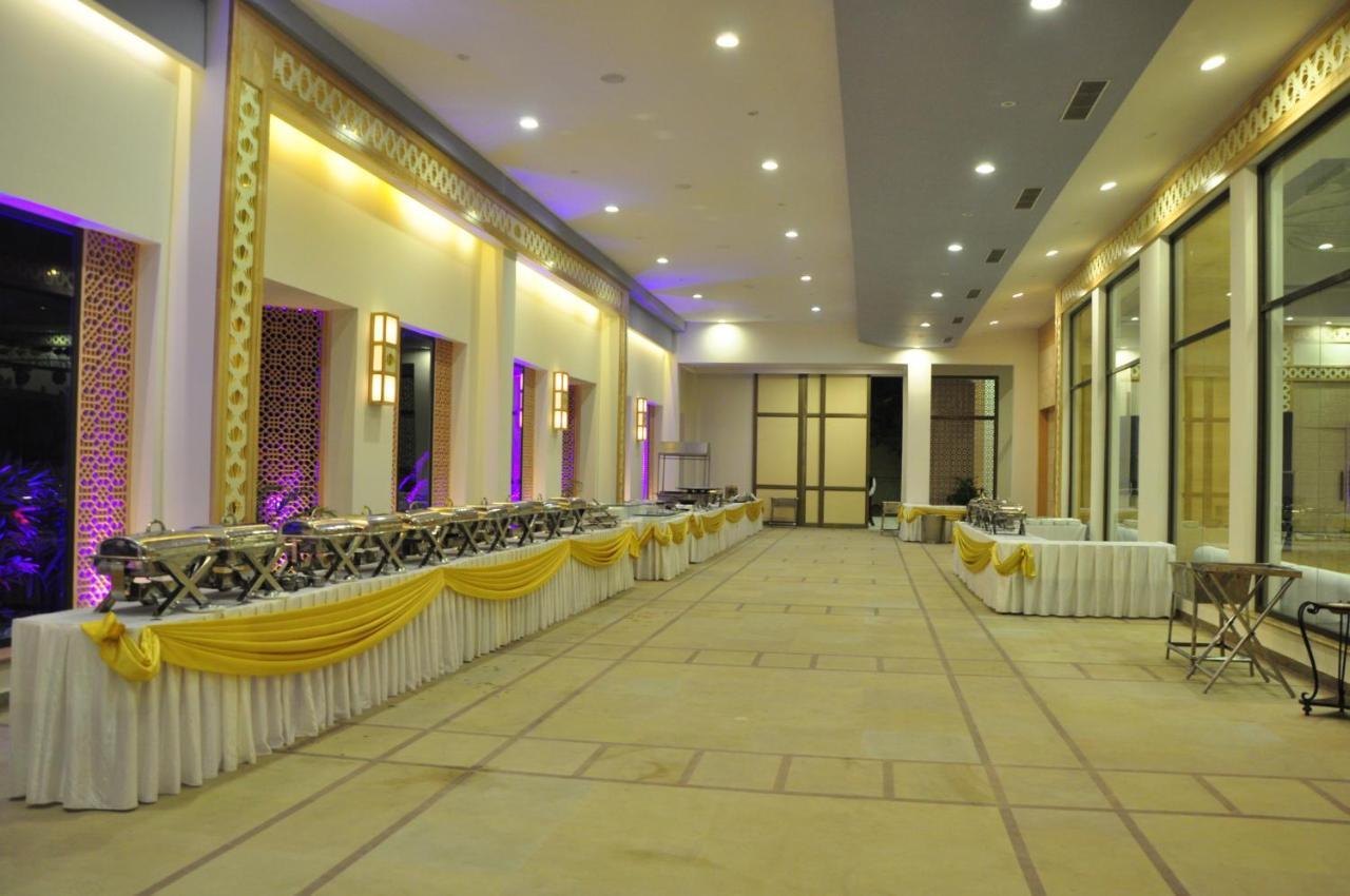Kk Royal Hotel & Convention Centre Jaipur Dış mekan fotoğraf