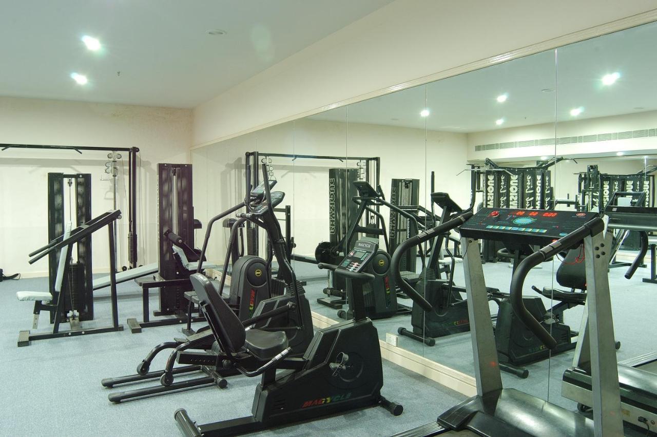 Kk Royal Hotel & Convention Centre Jaipur Konforlar fotoğraf