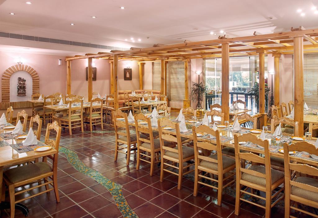 Kk Royal Hotel & Convention Centre Jaipur Dış mekan fotoğraf