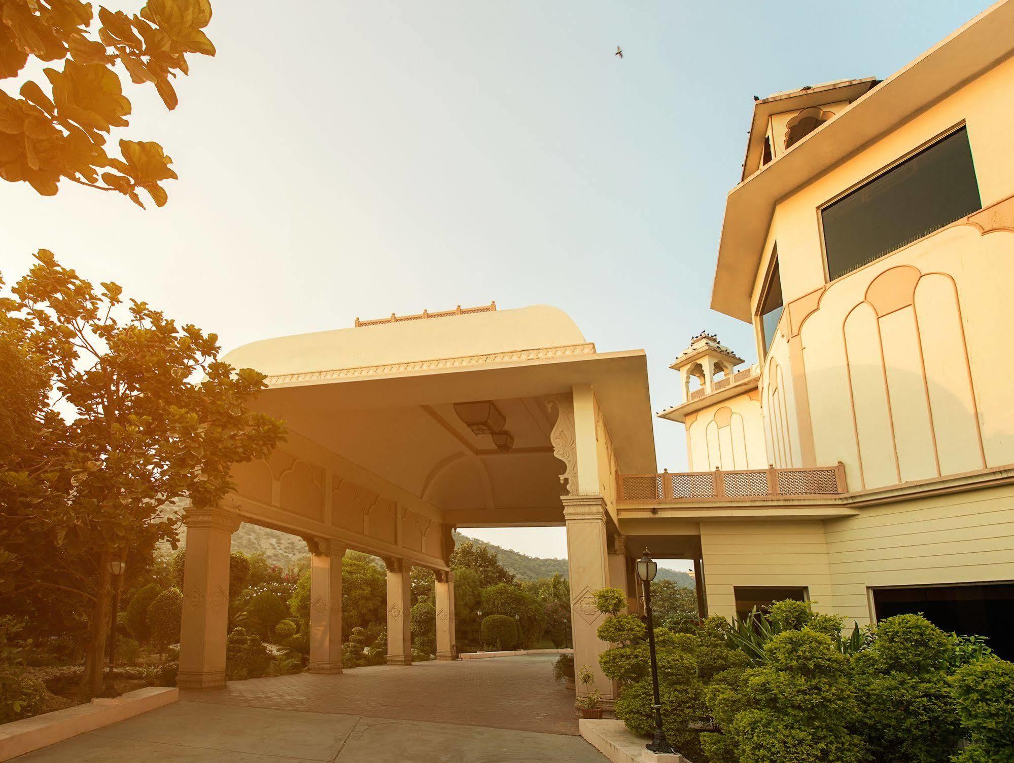 Kk Royal Hotel & Convention Centre Jaipur Dış mekan fotoğraf