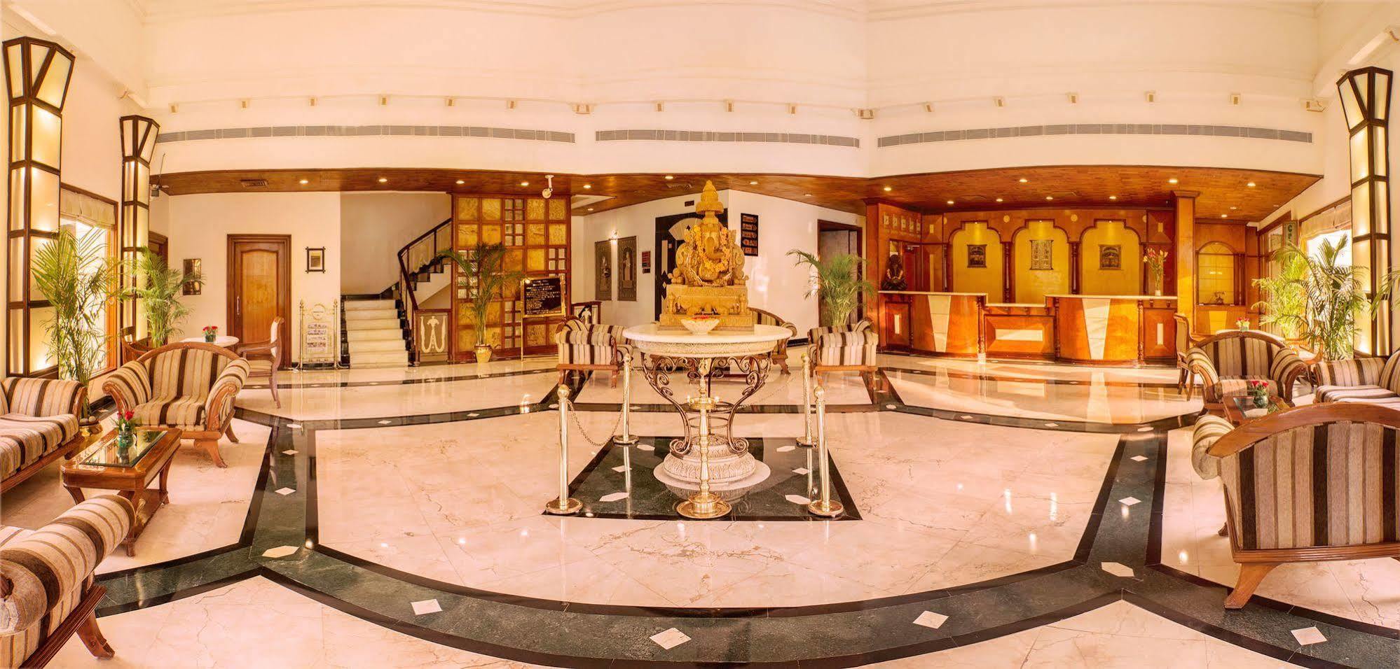Kk Royal Hotel & Convention Centre Jaipur Dış mekan fotoğraf